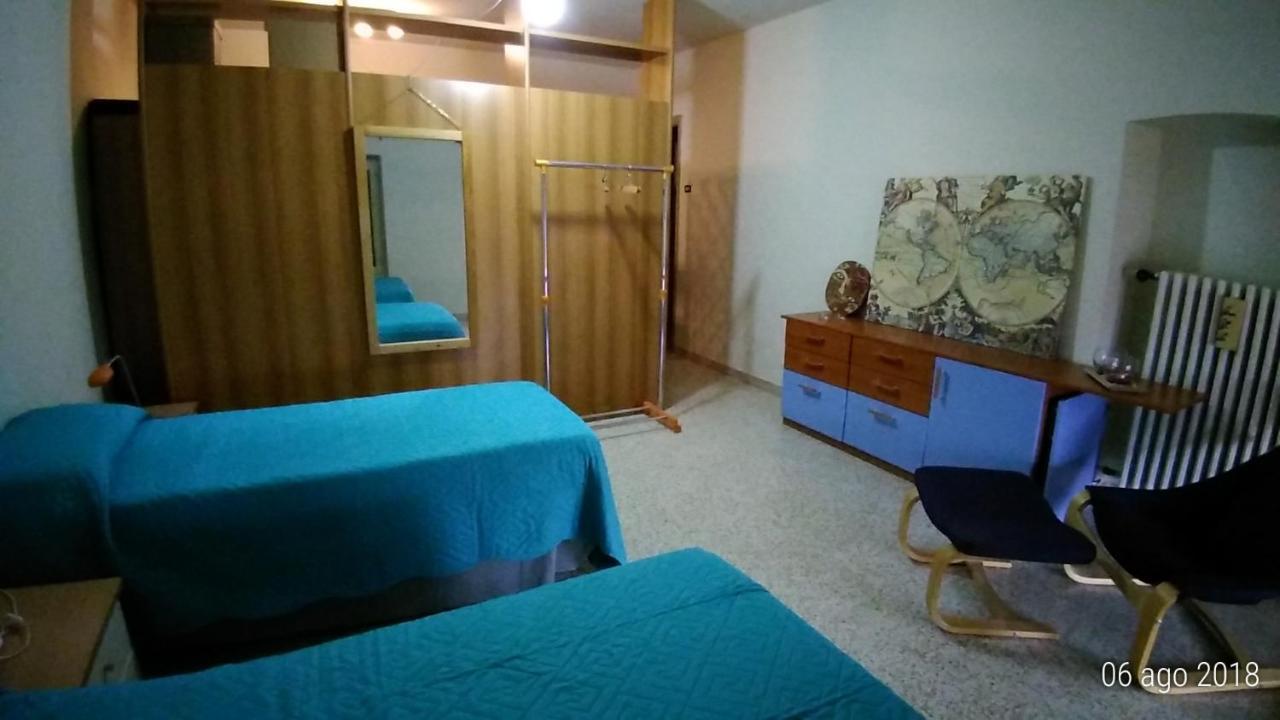 Bed and Breakfast Beb Infamiglia Cascinette Экстерьер фото