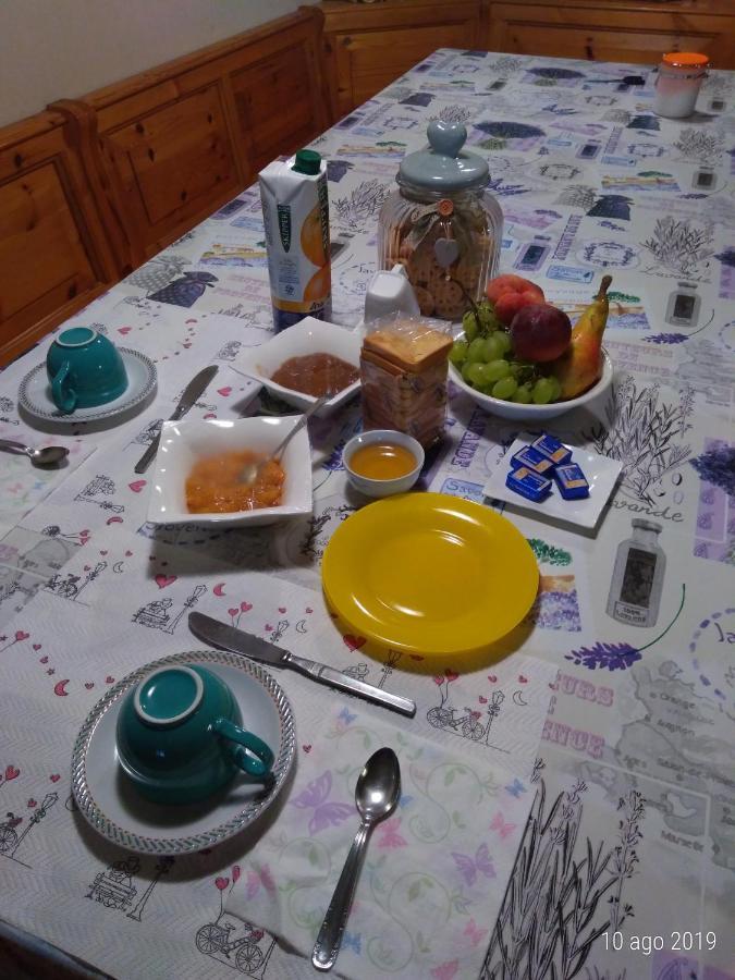 Bed and Breakfast Beb Infamiglia Cascinette Экстерьер фото